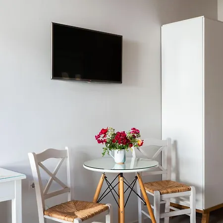 Medusa Studio & Apartment